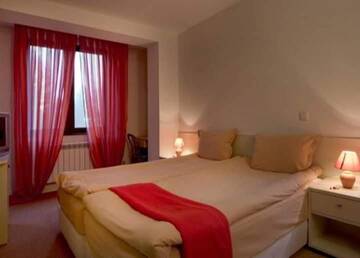 Фотографии Отель Hotel Temenuga г. Паничиште (Болгария) №3 Фото Отель Hotel Temenuga г. Паничиште 3